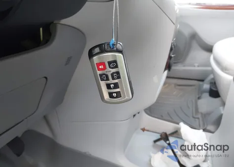 2011 Toyota Sienna Limited из США, поврежденный, VIN 5TDDK3DC2BS012975